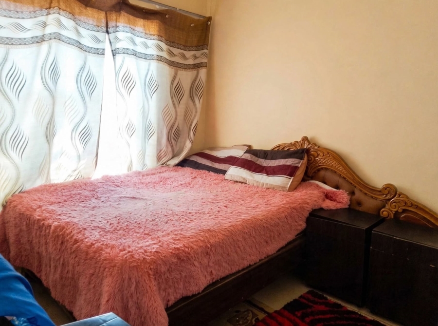 2 Bedroom Property for Sale in Rustenburg Central North West